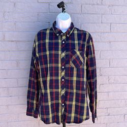 Men’s Plaid Button Down Shirt