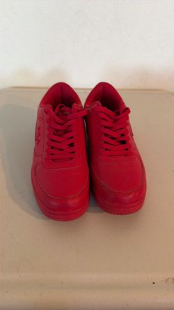 Nikes Air Force’s red