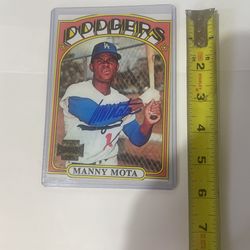 Oversized Manny Mota Sports Card