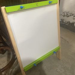 Double Sided Kids Easel