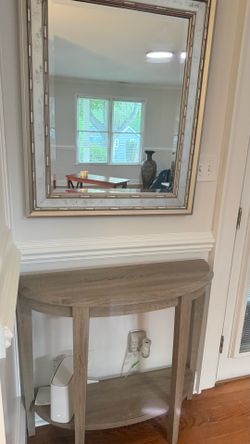 Mirror and console table set