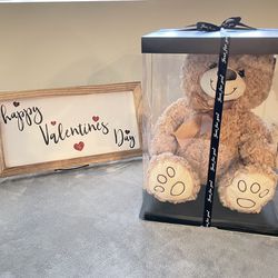 Valentine’s gifts (Big teddy bear in gift box)