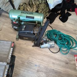 Hitachi 2 Gallon Air Compressor And Framing Nail gun Plus Hose 300