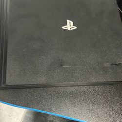 PS4 PRO