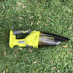 Ryobi Vacuum