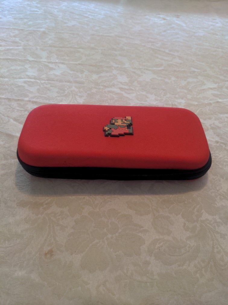 Nintendo Switch Carrying Case Used.