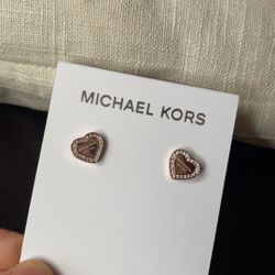 Michael Kors Rose gold Tone Pave Logo Heart Charm Stud Earrings!