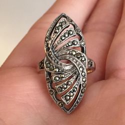 Vintage Art Deco Size 5.5 Sterling Marcasite Ring