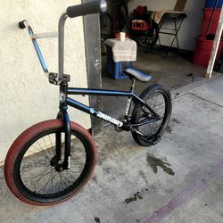 USED SUNDAY BLUE PRINT USED NORMAL WEAR HABLO ESPAÑOL  NEED IT GONE OR TRADE   TANBIEN  LA CAMBIO POR OTRA 