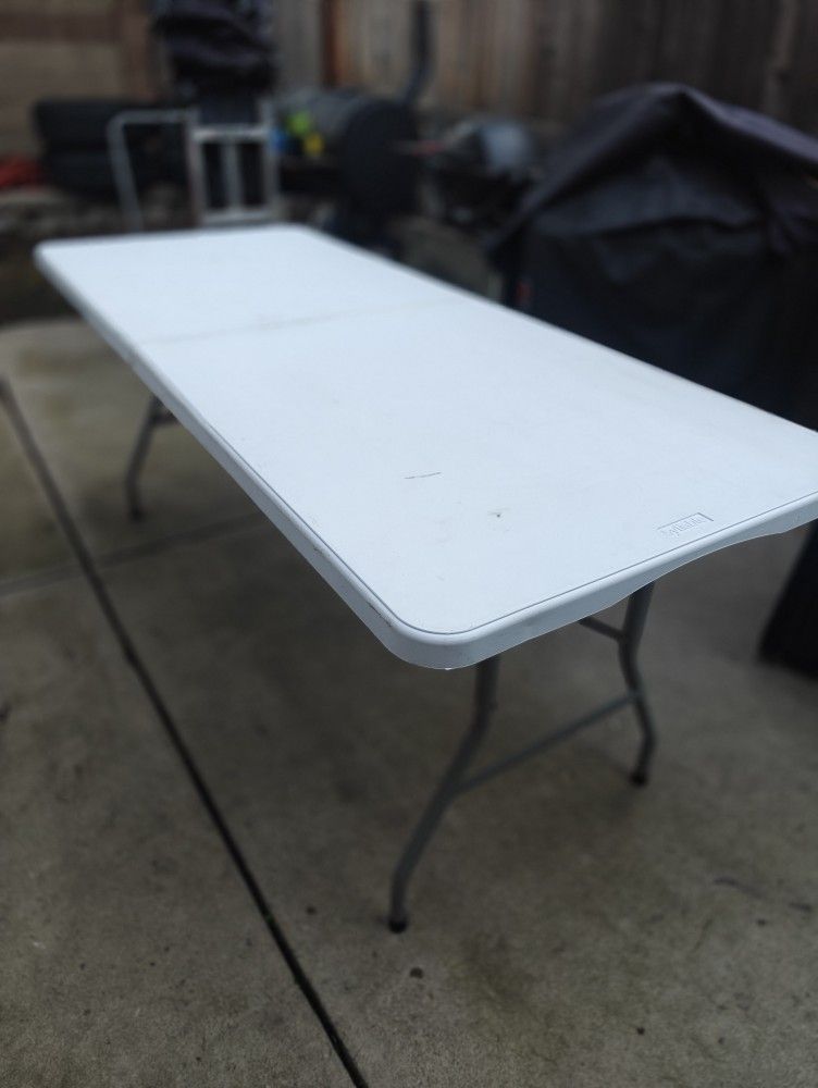6ft Foldable Utility White Table