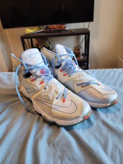 Lebron 13 "Christmas"