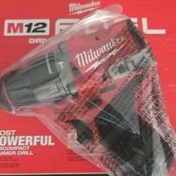 Milwaukee M12 Fuel 1/2" Hammer Drill