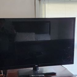 47 Inch LG Flat screen Tv