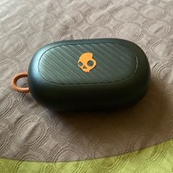 Skullcandy Bluetooth headphones