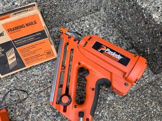 Paslode 30° Framing Nailer