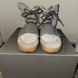Yeezy Boost 750 Boot 