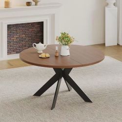 Light Natural Wood Dining Table