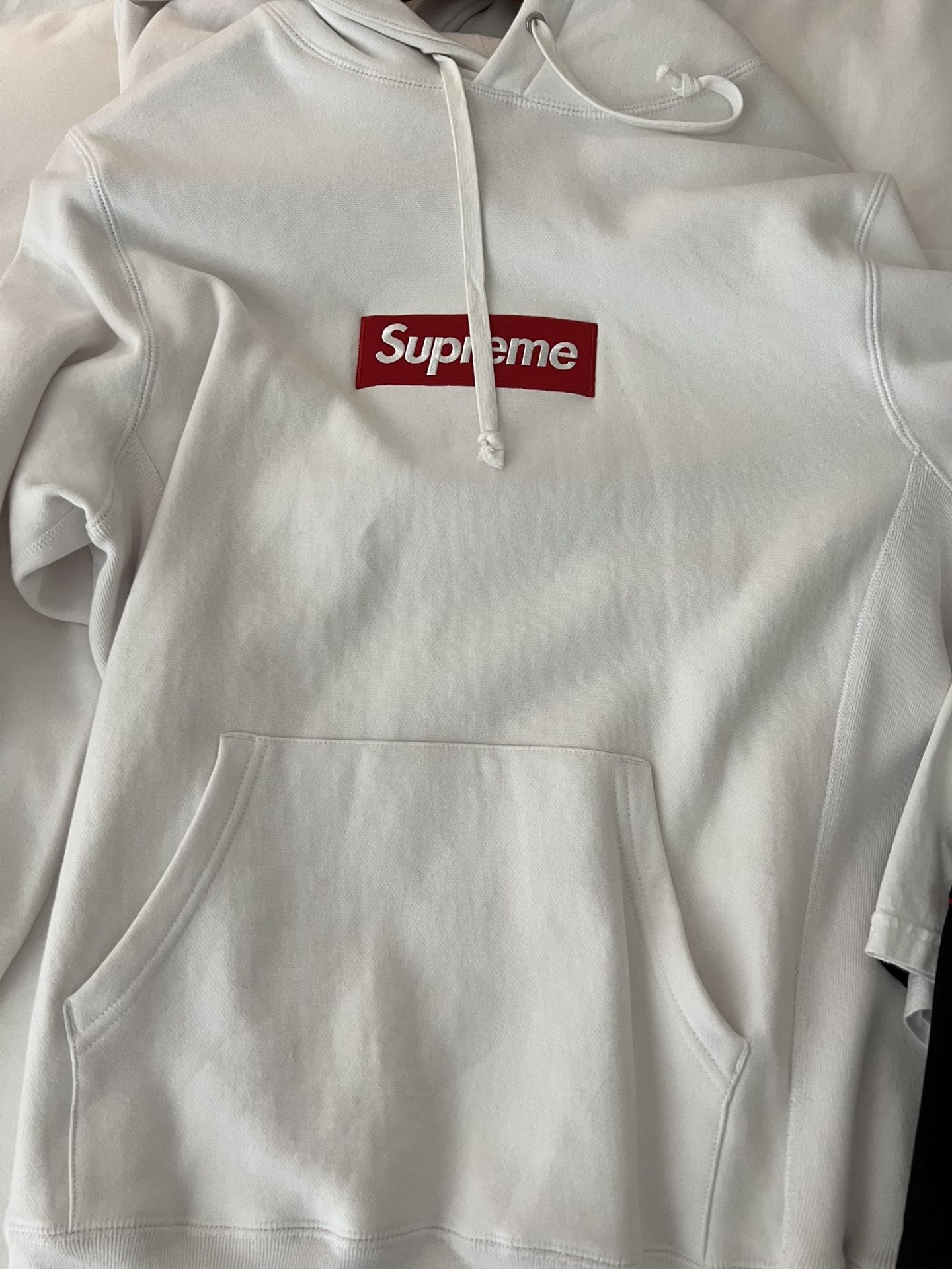 Supreme Box Logo Medium 