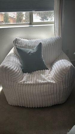 White Chunky Ribbed Accent Chair