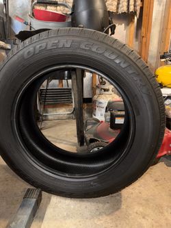 Toyo tires open country HTd 275 55 r20