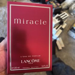 Woman’s Perfume 