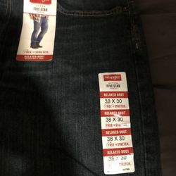 Men’s Levi And Wrangler Jeans 