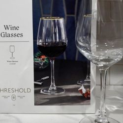Wine Glasses /wedding / Christmas Gifts 