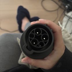 LOW PRICE MOVING- EV CHARGING CONNECTOR 