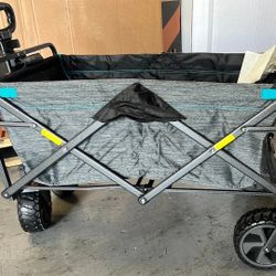 Folding wagon (1 in stock)