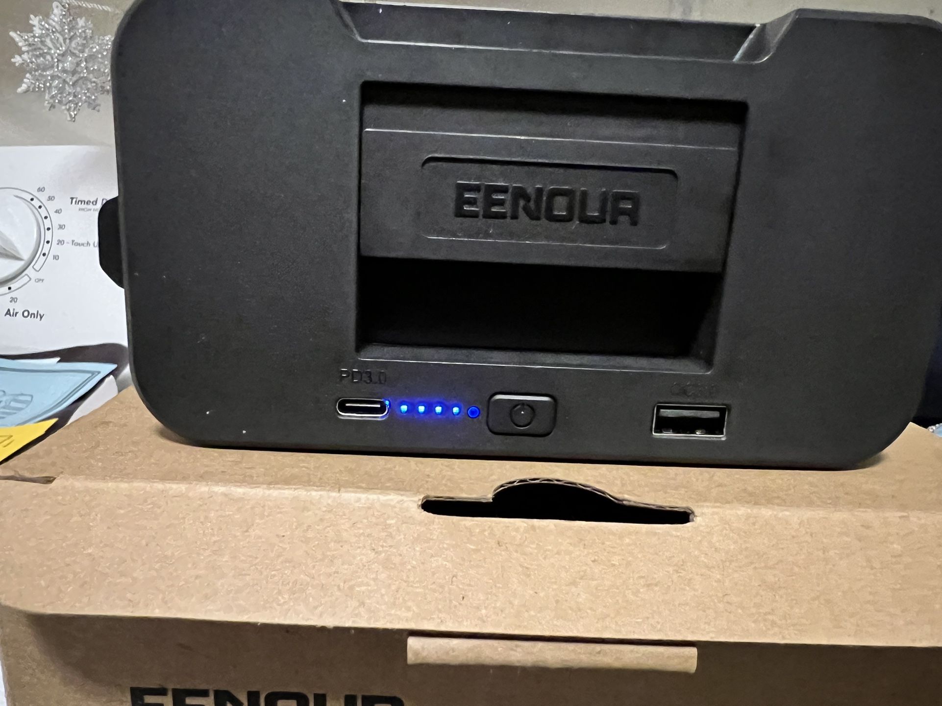 Eenour Battery