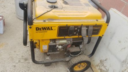 De Walt generatear dx 7000