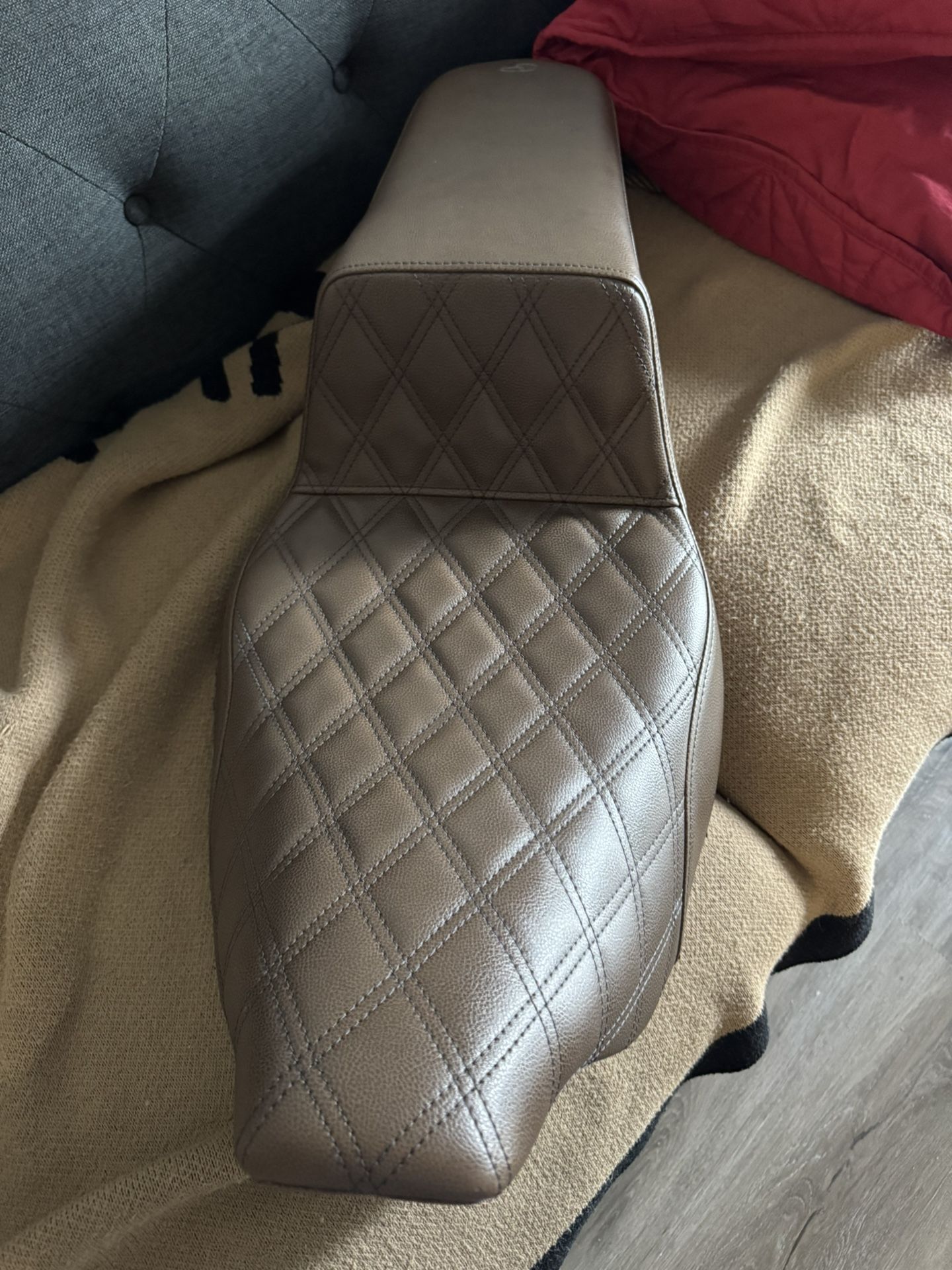Tan/brown V-twin Saddle Man Seat