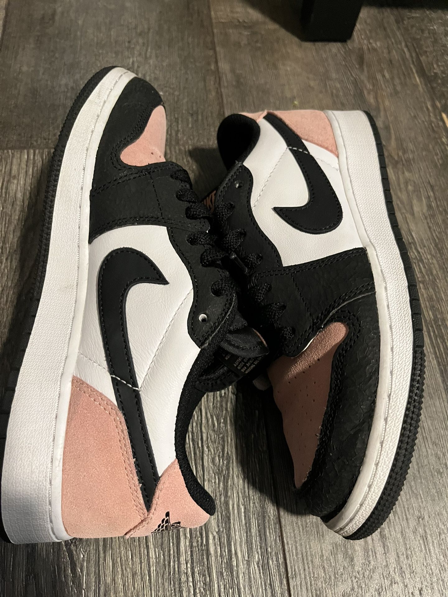 Jordan 1s low