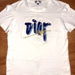 White T-shirt