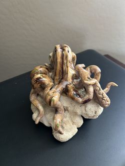 Unique Ceramic Octupus On A Rock From Hawaii 5” H By 5” W