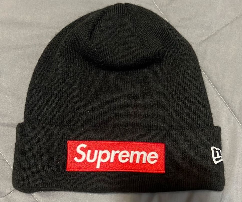 Supreme New Era Beanie