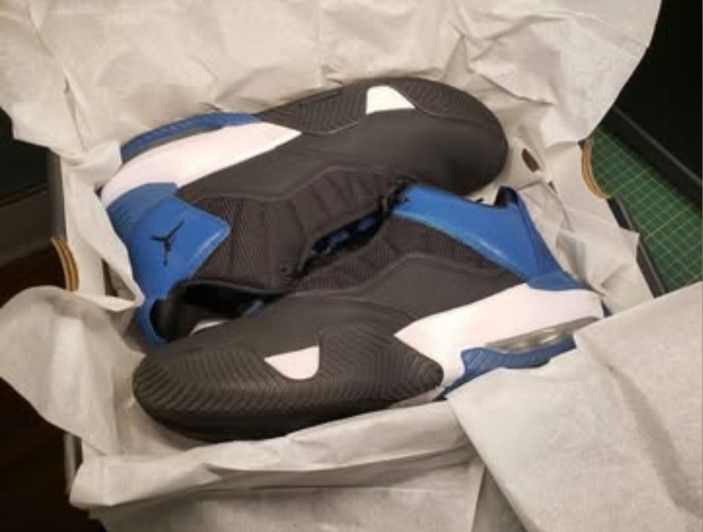 Jordan Sneakers for Sale 10.5