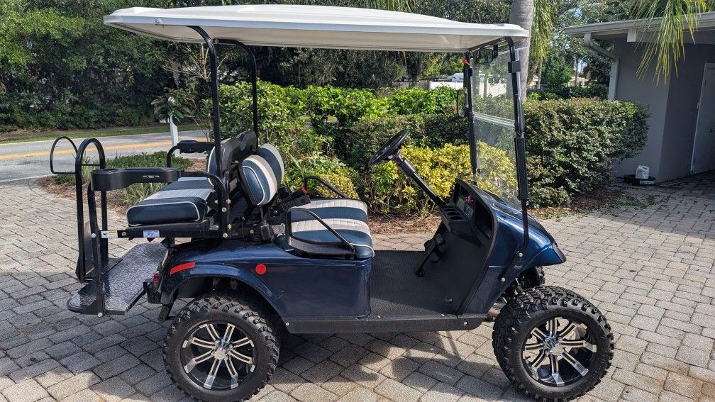 EZ GO Golf Cart