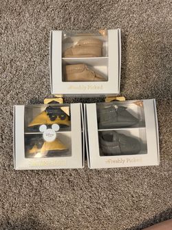 Freshly Picked baby mocs (size 1)