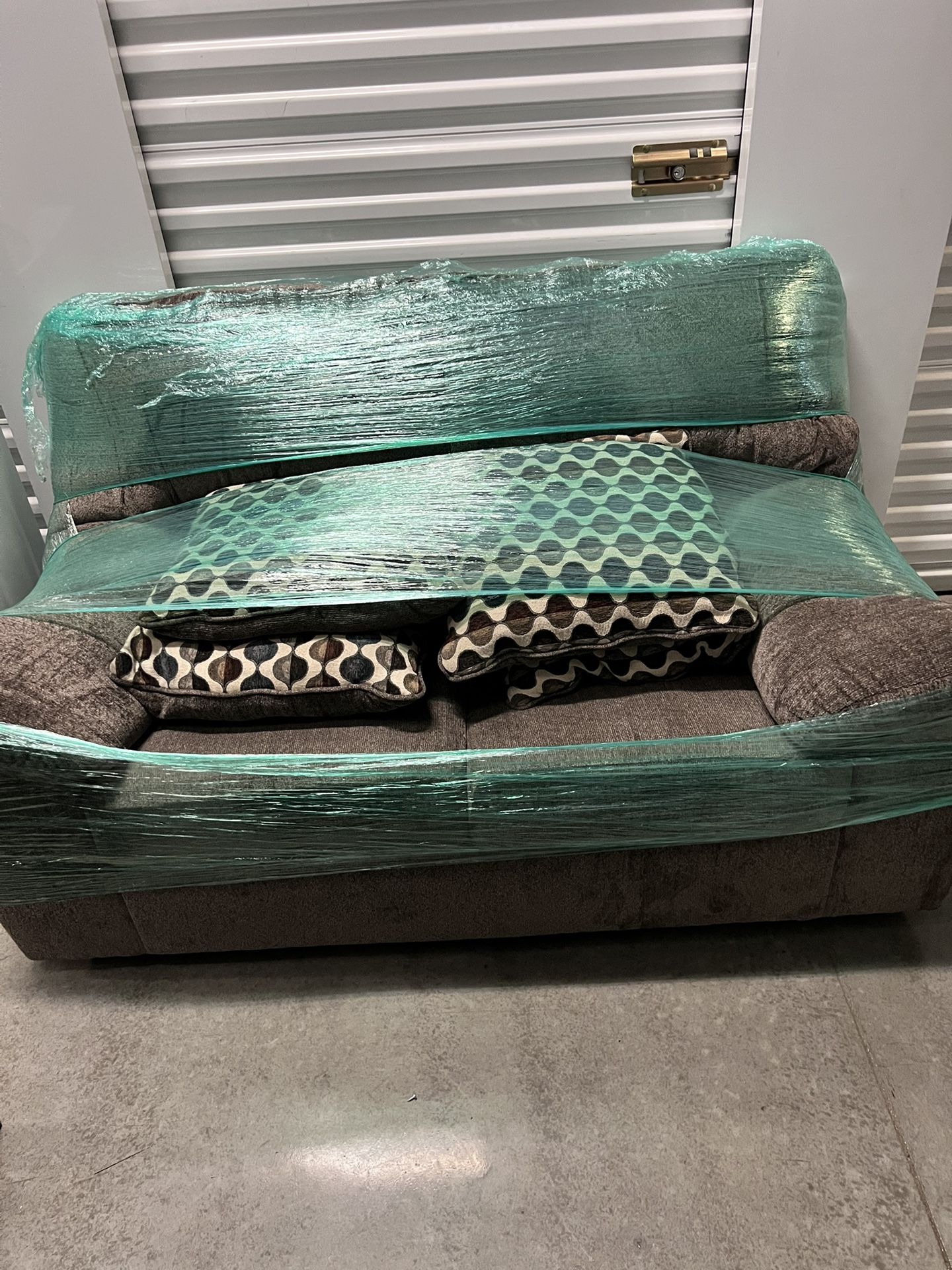 Love Seat & Sofa Set *Free delivery