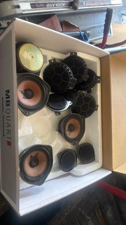 Bose spkers.