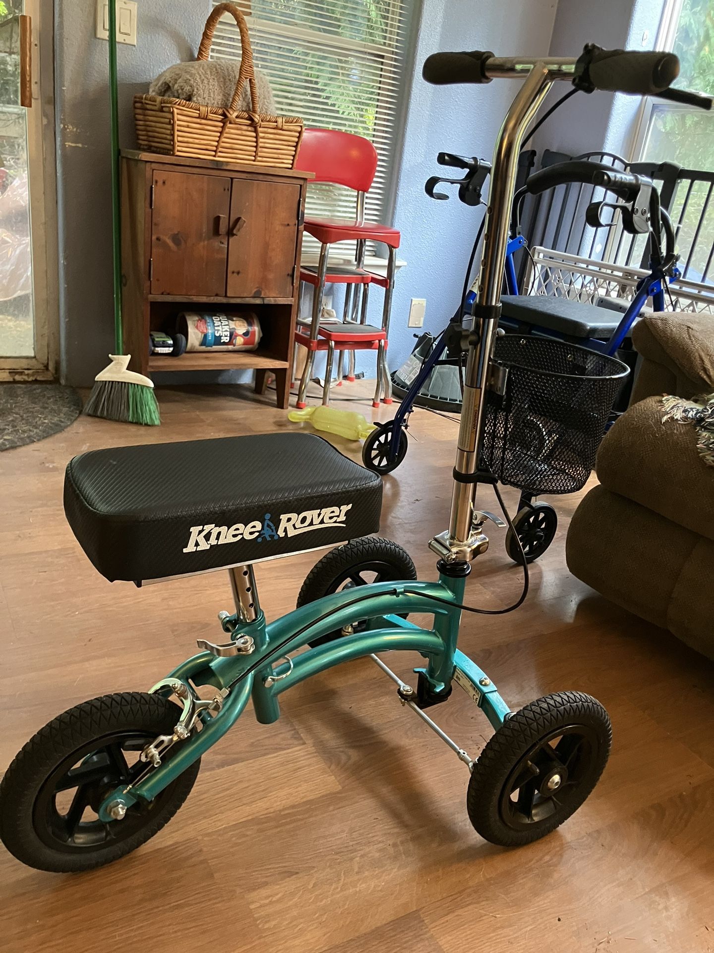 Like New! Knee Rover Scooter!