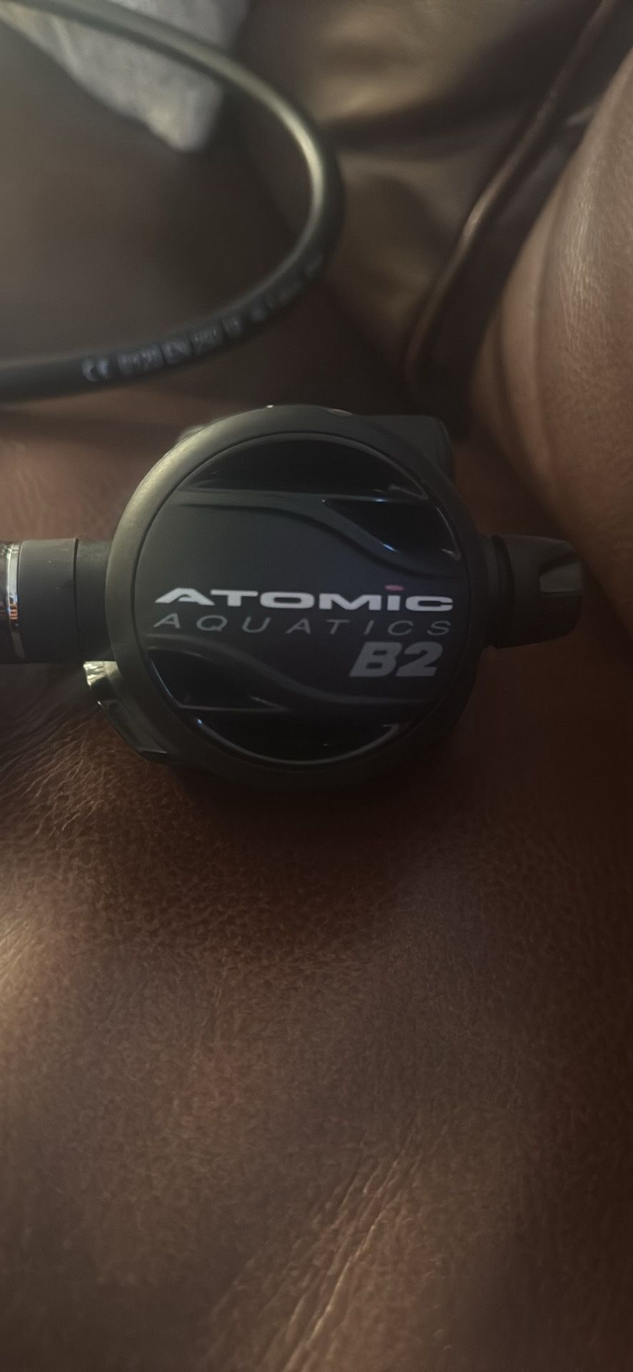 Atomic Aquatics B2 regulator with Yoke used once
