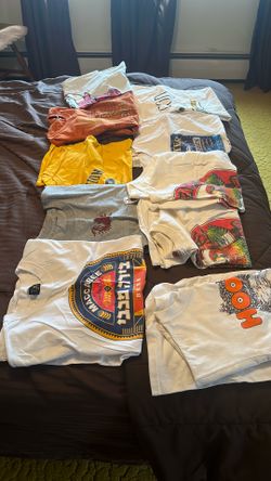 TEN VINTAGE T-SHIRTS L-XL