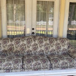 Good Condition Couch 