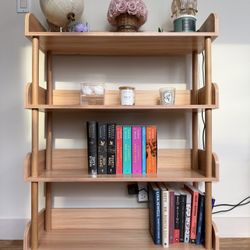 4-Tier Bookshelf In Light Oak