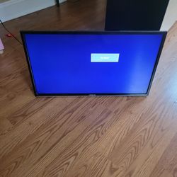 32 Inch Hitachi 