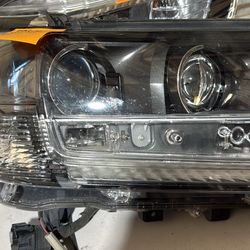 2016-2021 Toyota Land Cruiser Right Side Headlight OEM