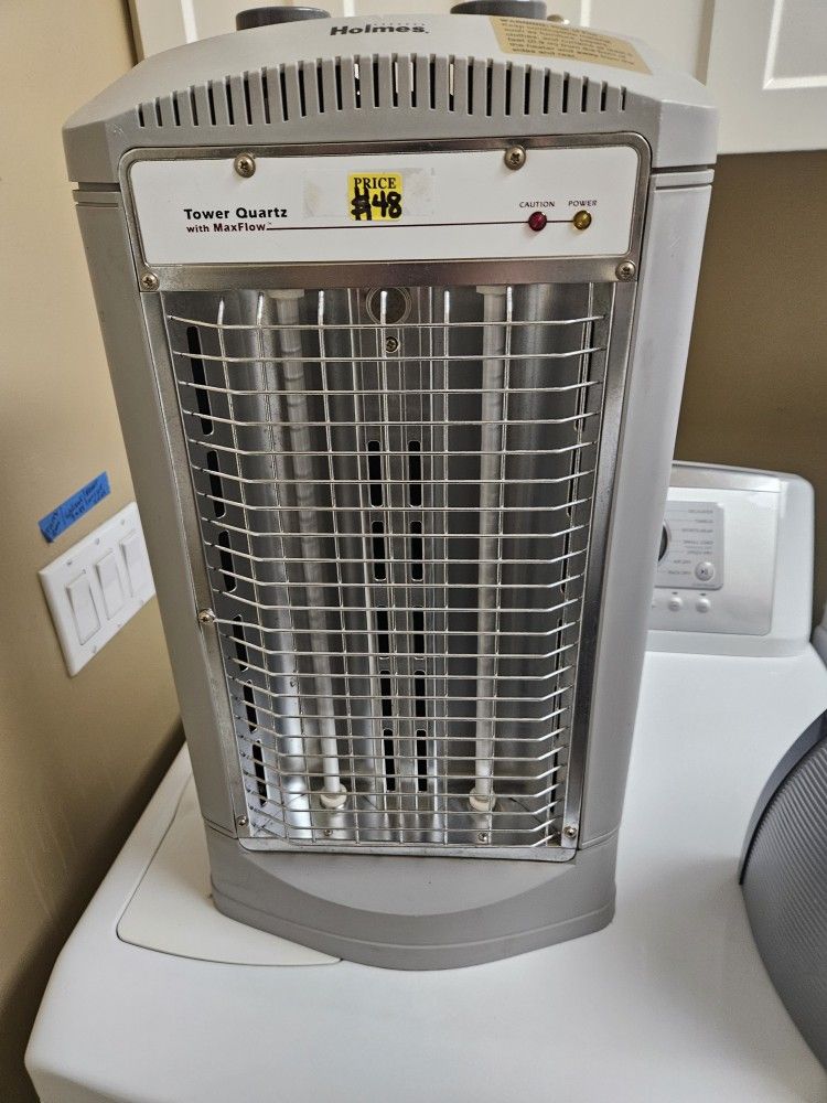 HOLMES Large Tower Space Heater 23" Tall