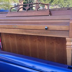 Rudolph Wurlitzer Model P137